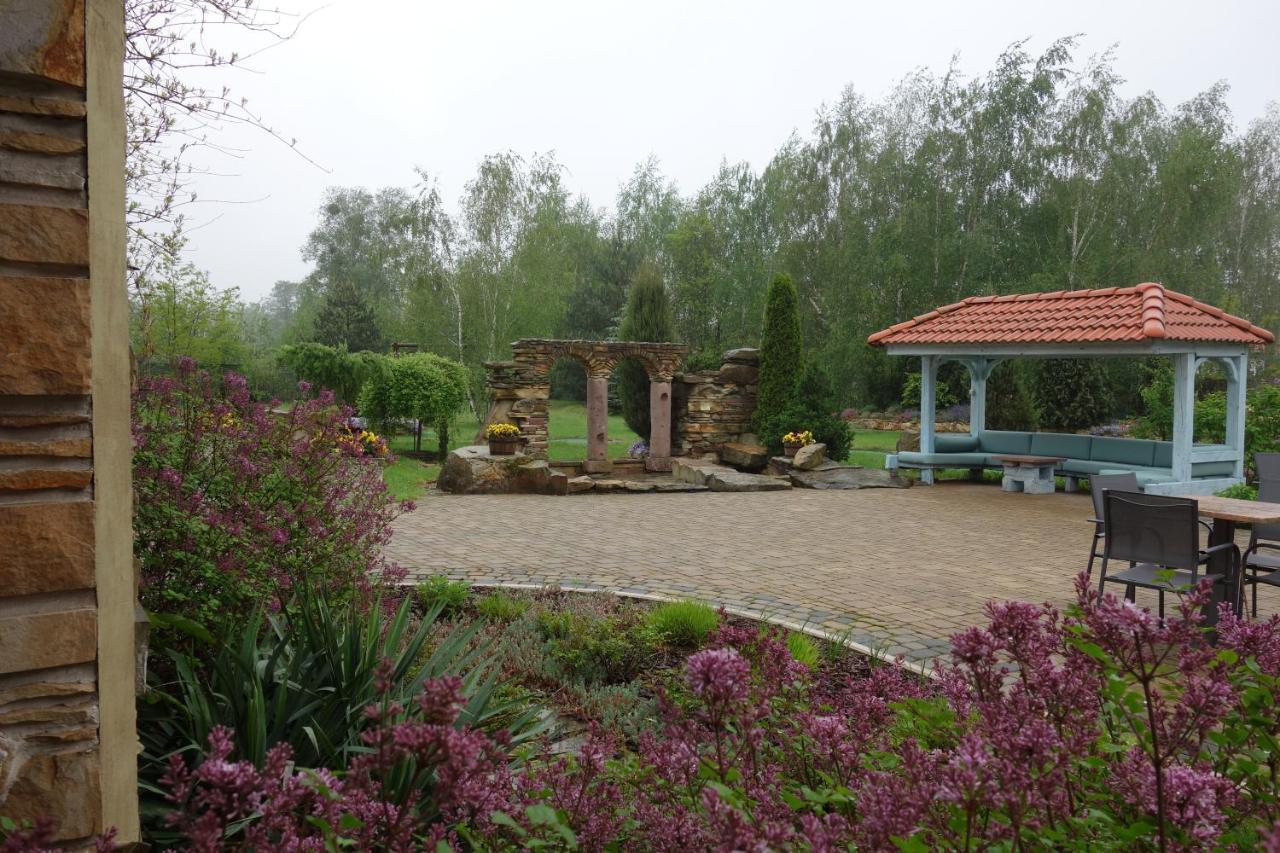 Hotel Cyprus Książenice Exterior foto
